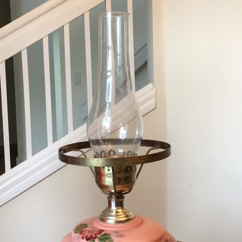 Rare GWTW Vintage parlor hurricane lamp. - Picture 6 of 16